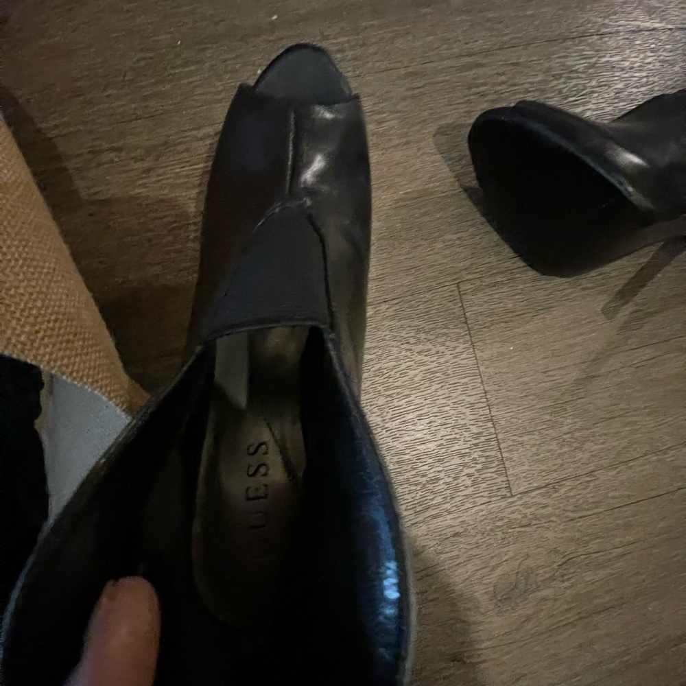 Guess Black Women's Peep Toe Heels